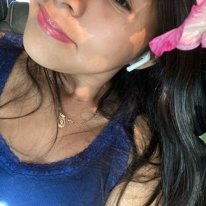 Meet your Posher, Jasmin